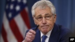 Menhan AS Chuck Hagel Kamis (30/1) mendesak Afghanistan segera mengambil keputusan soal pakta keamanan (foto: dok). 