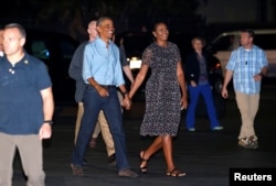 U.S. President Barack Obama and first lady Michelle Obama depart Joint Base Pearl Harbor-Hickam upon the conclusion of their vacation on Oahu in Hawaii, Jan. 1, 2017.