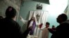 México: Vaticano investiga a sacerdote ‘roquero’