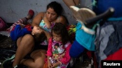 A diario más de 100 personas retornan a El Salvador, en busca de una oportunidad que evite que nuevamente opten por atravesar la ruta del migrante.