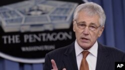 Chuck Hagel dijo que EE.UU. seguirá revisando qué ayuda adicional puede enviar a Ucrania.