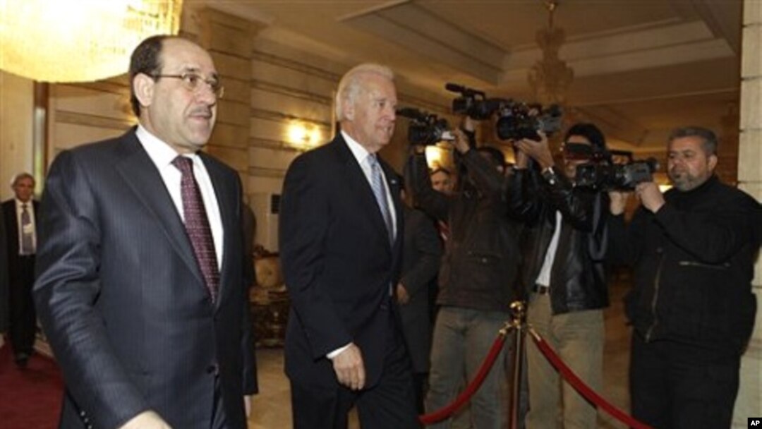 Perdana Menteri Irak Nouri al-Maliki (kiri) dalam sebuah pertemuan dengan Wakil Presiden AS Joe Biden. (Foto: Dok)