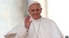 Paus Fransiskus Angkat Orang-orang Suci Baru