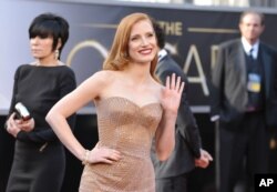 FILE - Jessica Chastain arrives at the 85th Academy Awards at the Dolby Theatre in Los Angeles, Feb. 24, 2013.