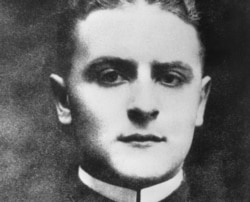 FRANCIS SCOTT FITZGERALD