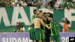 Chapecoense après une victoire à Chapeco, Brésil, le 23 novembre 2016.