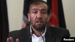 Fazel Ahmad Manawi, chairman of the Afghan Independent Election Commission, speaks during a news conference in Kabul, Afghanistan, October 31, 2012.