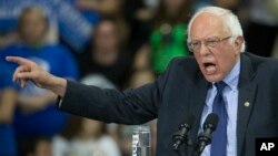 Bernie Sanders planea enviar un número de trabajadores a California para organizar concentraciones para "cientos de miles" de seguidores en ciudades de todo el estado.