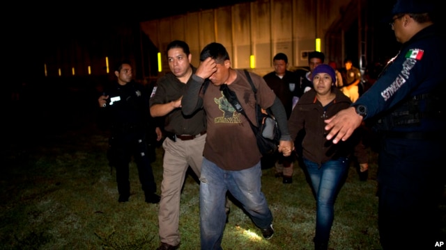 Detención de inmigrantes centroamericanos en México en 2014: este año las capturas continúan.