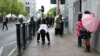 Guy in Gorilla Costume Finishes London Marathon After 6 Days