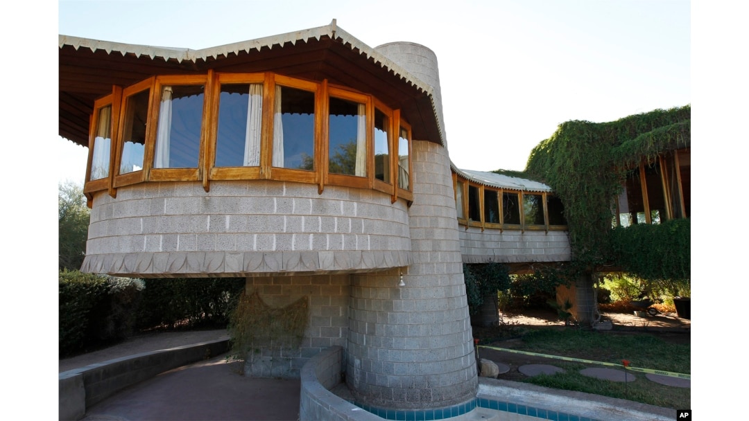 Frank Lloyd Wright, Born 150 Years Ago, Still Fascinates