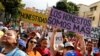 Varias personas protestan en una manifestación contra la corrupción y en apoyo a la industria petrolera en Caracas, Venezuela, el 25 de marzo de 2023. REUTERS/Leonardo Fernandez Viloria