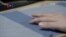 Керування електронними пристроями через одяг. Відео
