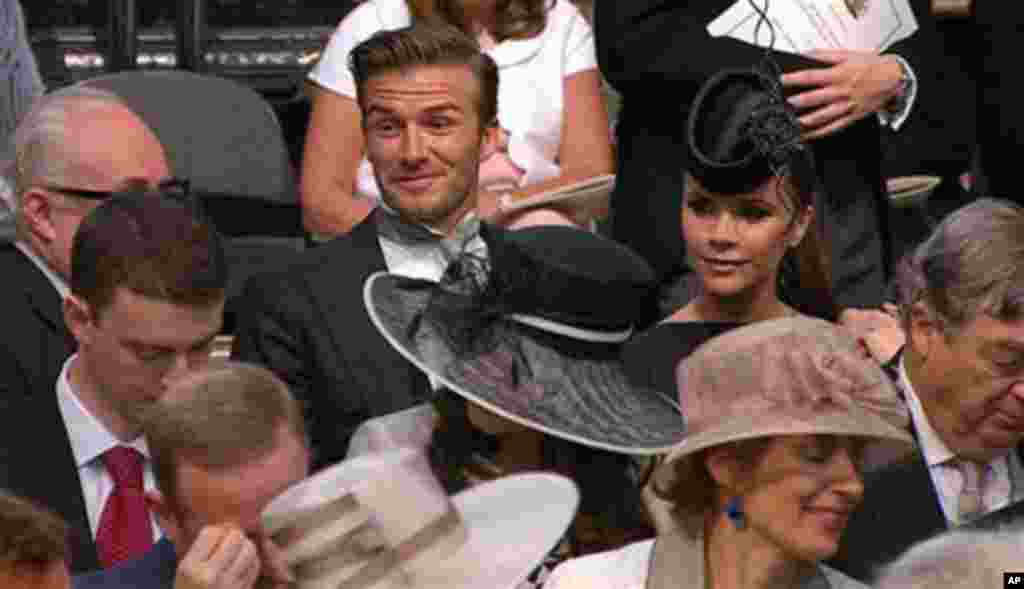 Дејвид и Викторија Бекам меѓу поканетите на венчавката.