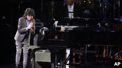 Joey Alexander saat tampil di acara Grammy Awards ke-58 di Los Angeles, California, Februari 2016. (Matt Sayles/Invision/AP)