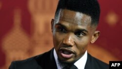 Samuel Eto'o lors du le tirage au sort final de la Coupe du Monde 2018 au Palais du Kremlin à Moscou, le 1er décembre 2017