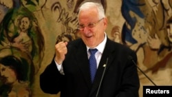 Tokoh konservatif Reuven Rivlin terpilih sebagai Presiden baru Israel, hari Selasa (10/6).