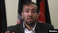 31일 기자회견 중인 파젤 아마드 아프간 독립선거위원회 위원장.
