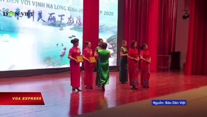 Quảng Ninh đình chỉ show thời trang của người TQ