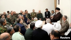 علی خامنه‌ای، رهبر ایران، روز شنبه ۲۱ اپریل (دوم ثور) هنگام صحبت با شماری از فرماندهان ارشد کشورش