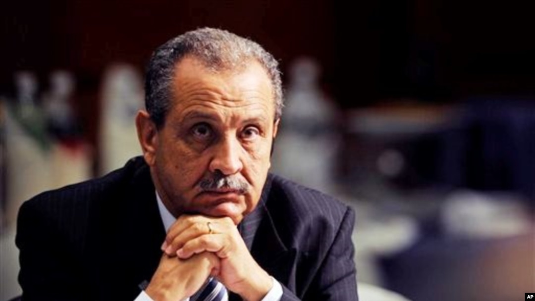Cựu bộ trưởng dầu hỏa Libya Shukri Ghanem (hình năm 2010)