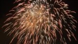 Феєрверк над монументом Вашингтона у столиці США.