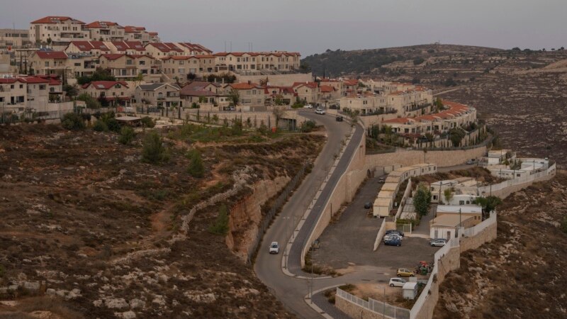 US sanctions group that builds illegal West Bank settlements, with close ties to Israeli government