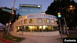 Según las autoridades, el Luther Burbank Savings incurrió en prácticas discriminatorias al establecer un mínimo de $400.000 dólares para los créditos, entre el 2006 y 2011. [Foto: http://www.lutherburbanksavings.com]