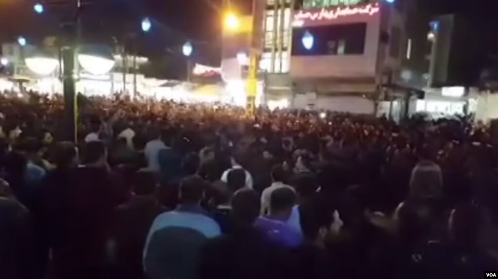 ششمین روز اعتراض گسترده در ایران| جو امنیتی تهران؛ اعتراضات در شهرستانها