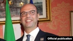 Le ministère italien des Affaires étrangères Angelino Alfano, 25 octobre 2017.