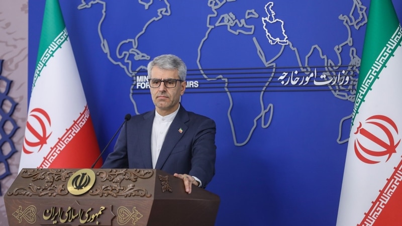 وزارت خارجه جمهوری اسلامی می‌گوید مجلس در حال بررسی خروج احتمالی از ان‌پی‌تی است