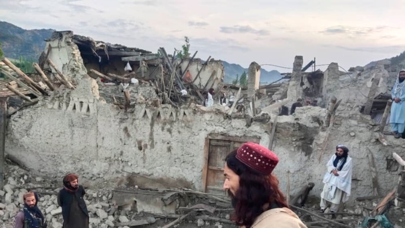 Afganistan’daki Depremde Ölü sayısı 1000'i Geçti