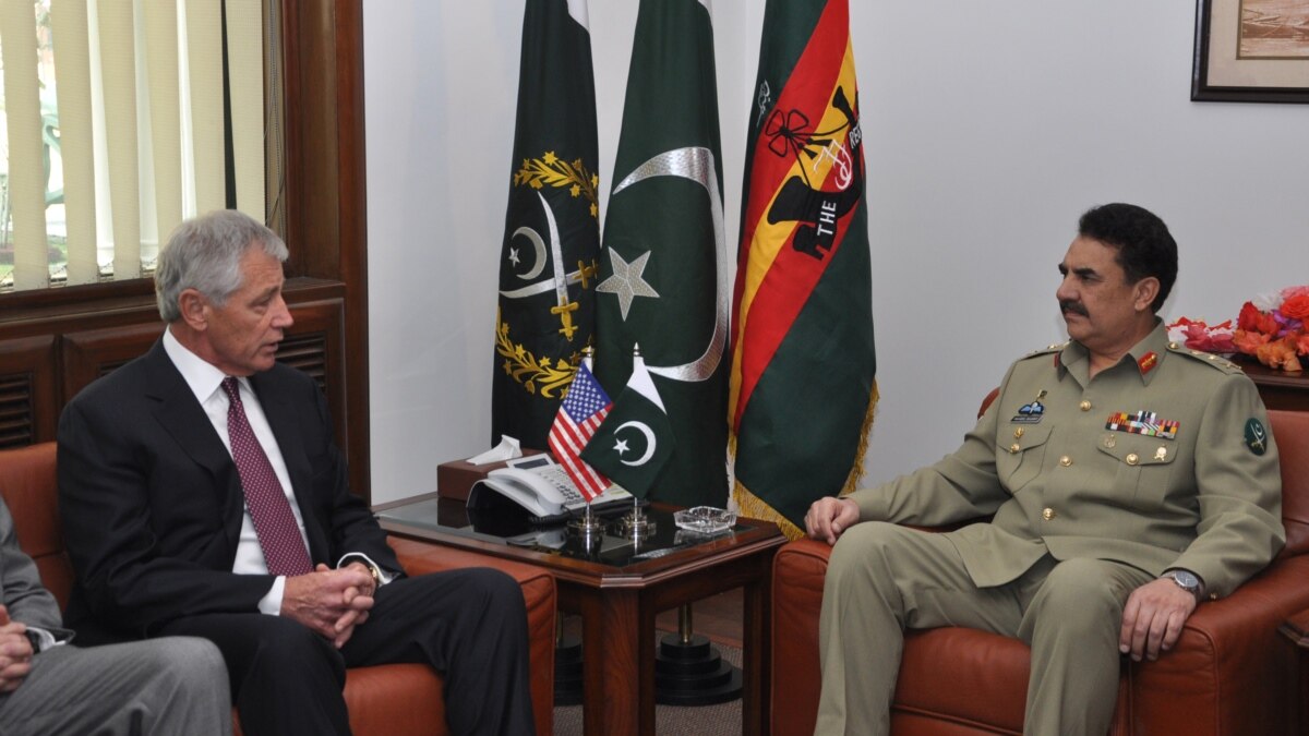 US Defense Secretary Talks Security With Pakistani Leaders