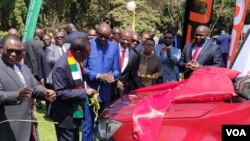 Government gives chiefs 90 double cab vehicles