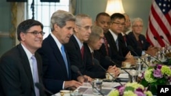 Treasury Secretary Jacob Lew and Secretary of State John Kerry participate in the Joint Session on Climate Change with Chinese delegation. (July 10, 2013) 