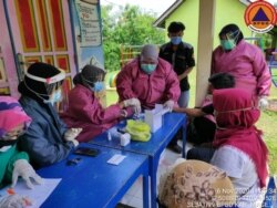 Suasana Posko Pengungsian daerah terdampak Gunung Merapi di Magelang dan Klaten Jawa Tengah. (Foto: Courtesy/BNPB)