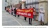 Ảnh tư liệu - Nhân viên bệnh viện Tuệ Tĩnh biểu tình phản đối ở Hà Nội vì bị nợ lương suốt 8 tháng