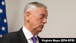 BELGIUM -- U.S. Secretary for Defense Jim Mattis (L) speaks with NATO Secretary-General Jens Stoltenberg prior to a meeting on the sidelines of a NATO defense ministers meeting at NATO headquarters in Brussels, November 8, 2017