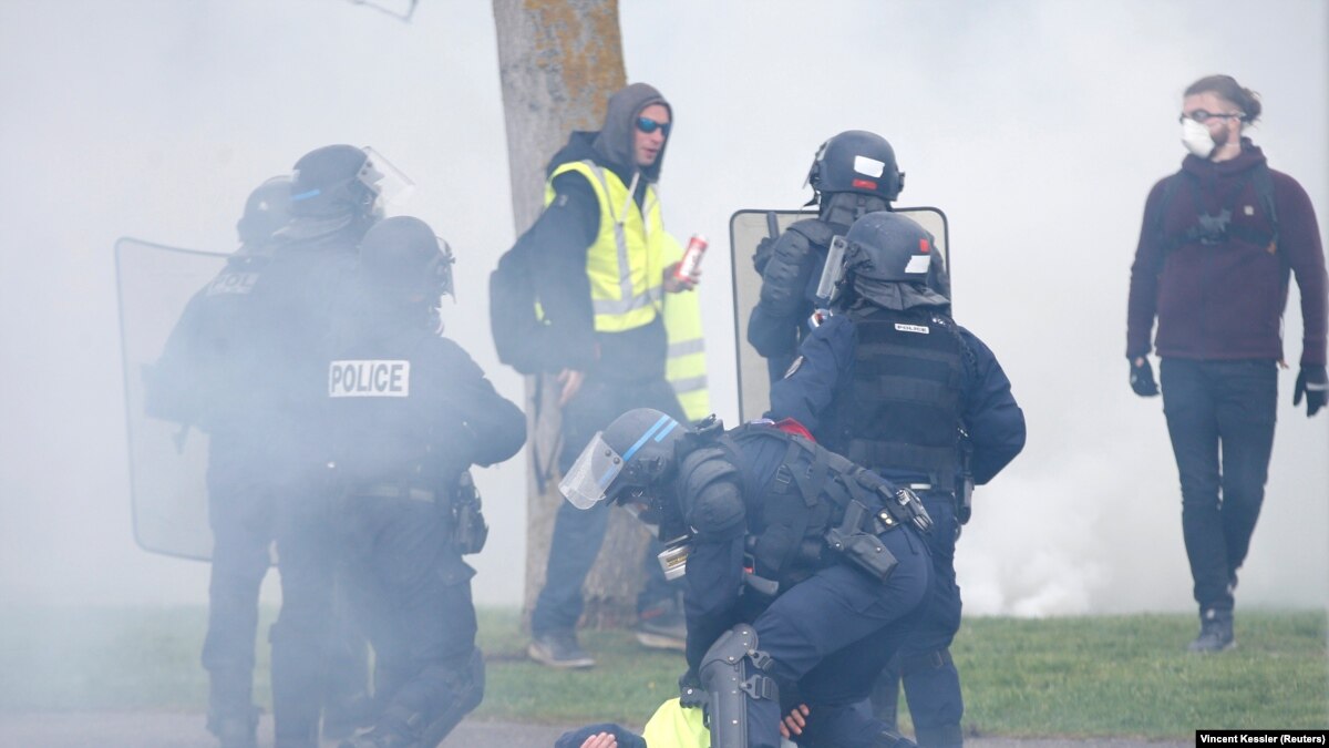 Perancis Tangkap 4 Orang karena Berkomplot akan Lakukan Serangan