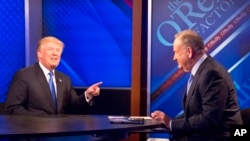 Presiden Donald Trump dalam wawancara dengan Bill O'Reilly dalam acara bincang-bincang "The O'Reilly Factor" di stasiun televisi Fox. (Foto: Dok)