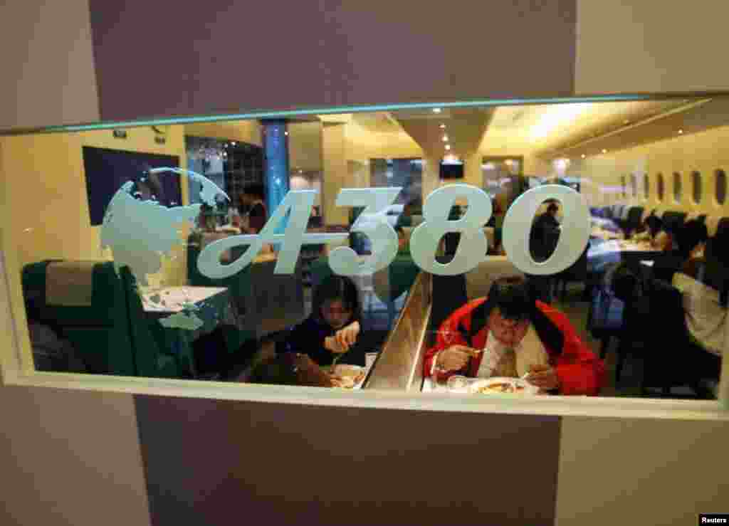 حیرت انگیز اور انوکھے ڈیزائن کے ریستوران یہاں آنے والوں کے لیے ایک نیا تجربہ ثابت ہوئے