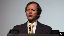 IATA Director General, Giovanni Bisignani (file)