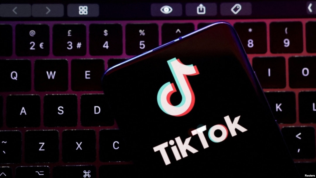 How TikTok products go viral: CeraVe, Sky High Mascara, Squishmallows,   leggings, and all the rest - Vox