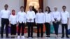 Presiden Joko Widodo saat memperkenalkan tujuh orang Staf Khusus Presiden di veranda Istana Merdeka, Jakarta, Kamis, 21 November 2019. (Foto: setpres.setneg)
