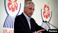 U.S. Secretary of Defense Chuck Hagel speaks during the closing news conference at a meeting of defense ministers from the Association of Southeast Asian Nations (ASEAN) in Honolulu, Hawaii, April 3, 2014.