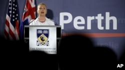 US Secretary of State Hillary Clinton speaks at University of Western Australia, Nov. 13, 2012, in Perth, Australia