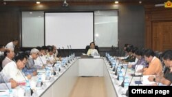 ႏုိင္ငံေတာ္ အတုိင္ပင္ခံပုဂၢိဳလ္ ေဒၚေအာင္ဆန္းစုၾကည္ ဦးေဆာင္က်င္းပတဲ့ အေရးေပၚ အစည္းအေ၀း (myanmar state counsellor office)