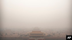 這張美聯社照片攝於2020年1月18日北京紫禁城，當天空氣污染程度可見一斑。