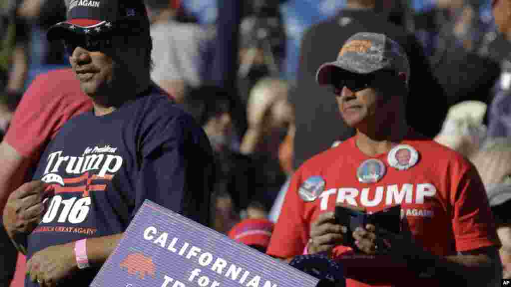 Les supporters du candidat Donald Trump au rassemblement à Costa Mesa, 28 avril 2016.&nbsp;