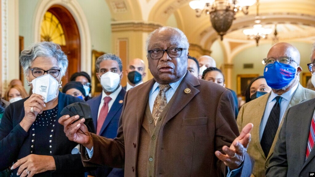 From left, Rep. Joyce Beatty, D-Ohio; Rep. Steven Horsford, D-Nev.; House Majority Whip Jim Clyburn, D-S.C.; Rep. Bennie Thompson, D-Miss., and other members of the Congressional Black Caucus speak about their support of voting rights legislation at the Capitol, Jan. 19, 2022. 